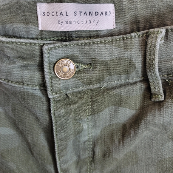 Social Standard Anthro By Sanctuary High Rise Skinny Camouflage Print Jeans - Picture 11 of 11